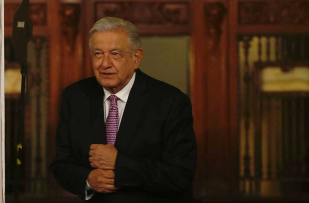 El presidente Andrés Manuel López Obrador durante su conferencia matutina desde Palacio Nacional, en la Ciudad de México, el 18 de abril de 2024. Foto José Antonio López

