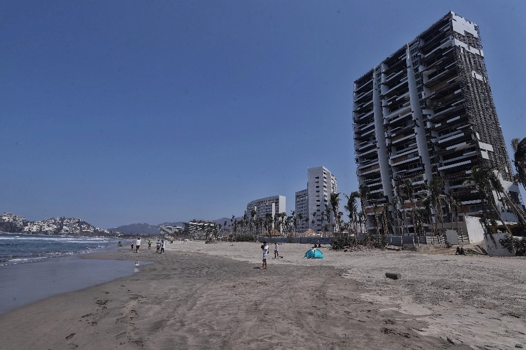La mayoría de los hoteles que integran AHETA quedarán totalmente reconstruidos hasta octubre, estiman empresarios. Foto Marco Peláez/Archivo